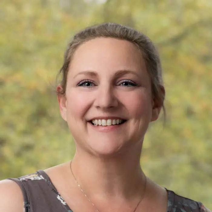 Julie Osofsky, LPC | Adult Therapist in Austin | Just Mind 3 Julie Osofsky, LPC