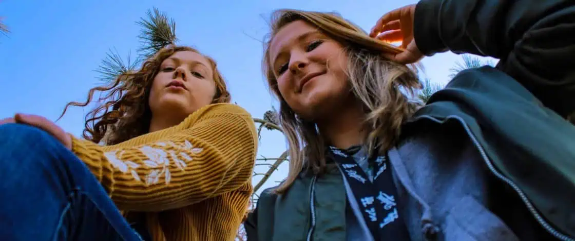 Tips for Getting Preteens to Put Down the Phone and Go Outside